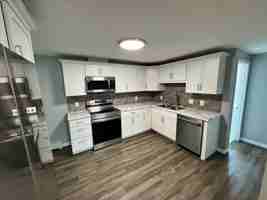 featured image of 413 Moro St #2