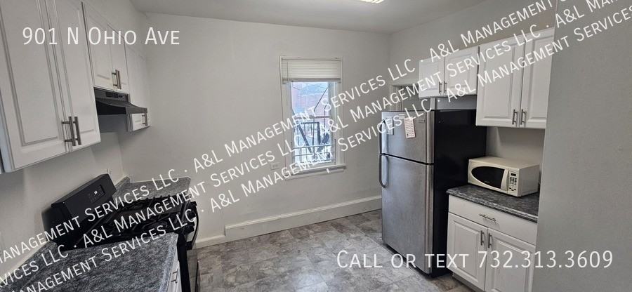 901 N Ohio Ave - Photo 3 of 15