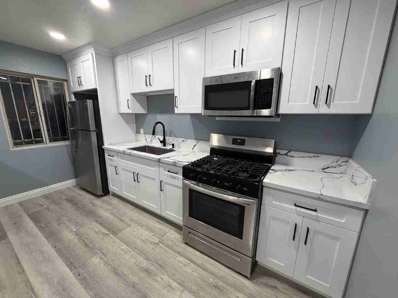 219 E 76th St - Photo 7 of 17