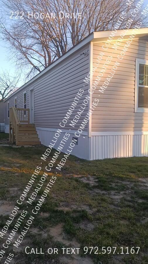 222 Hogan Dr - Photo 4 of 50