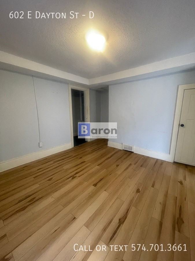 602 E Dayton St #D - Photo 6 of 6