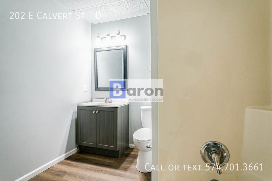 202 E Calvert St #D - Photo 7 of 12