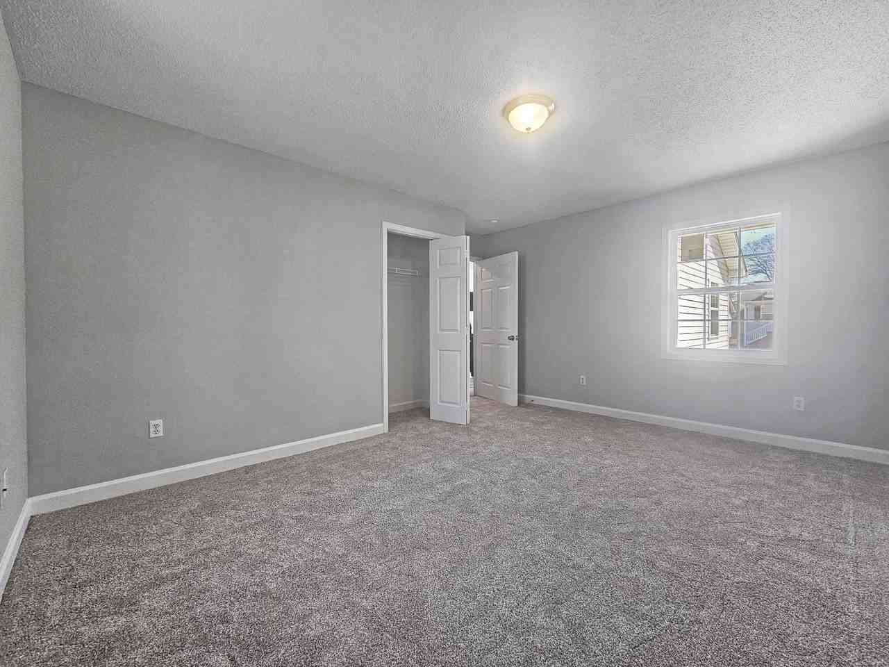 5 Paris Creek Ct - Photo 5 of 17