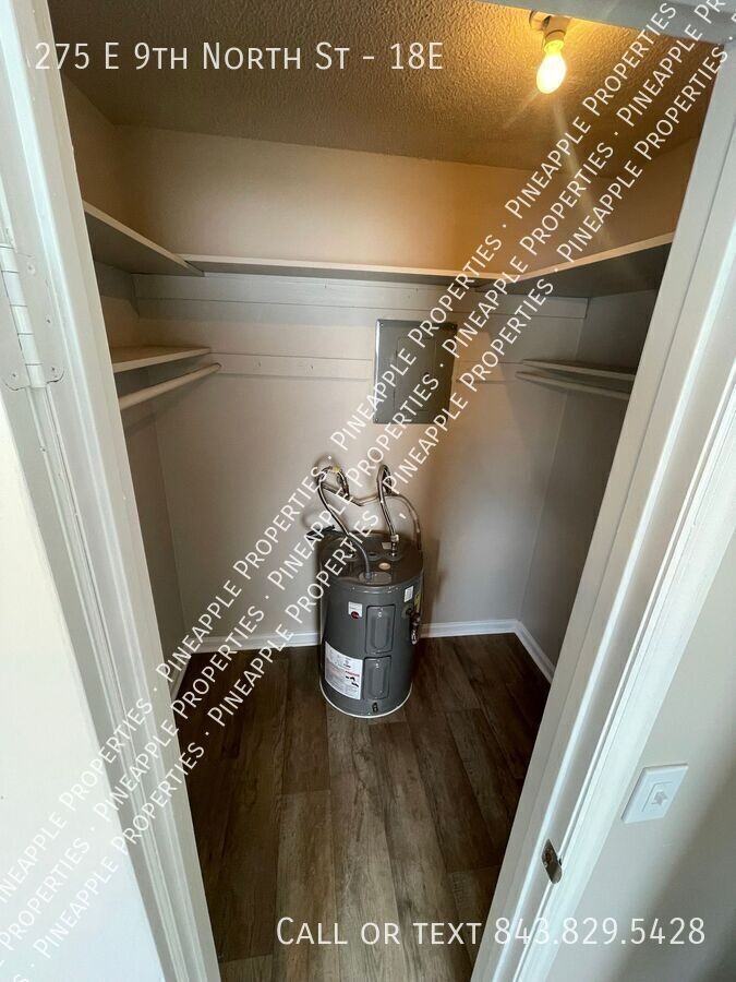 275 E 9th North St #18E - Photo 3 of 4