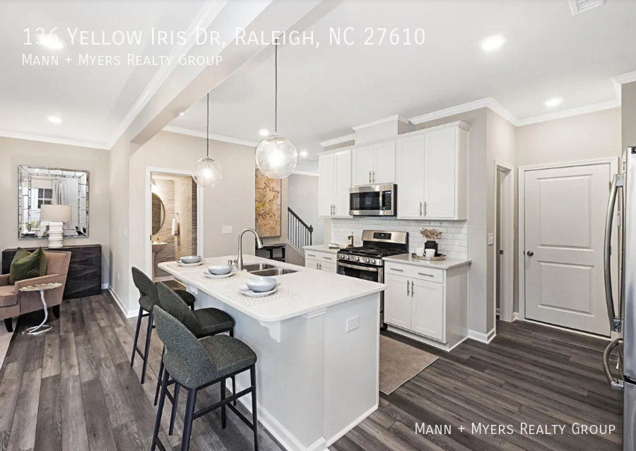 136 Yellow Iris Dr - Photo 3 of 18