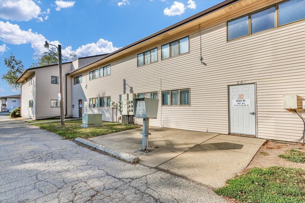 243 Keystone Drive - Photo 4 of 30