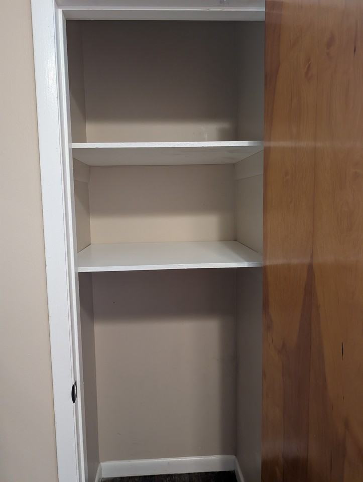 420 North Sheldon Street - Photo 6 of 8