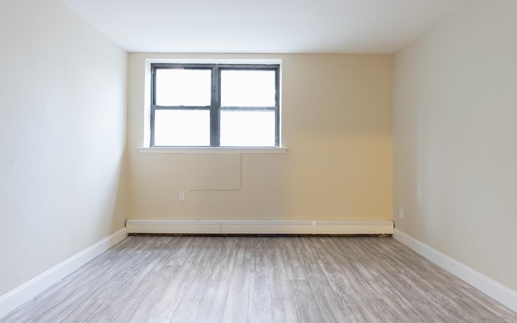 275 S Harrison Street - Photo 7 of 9