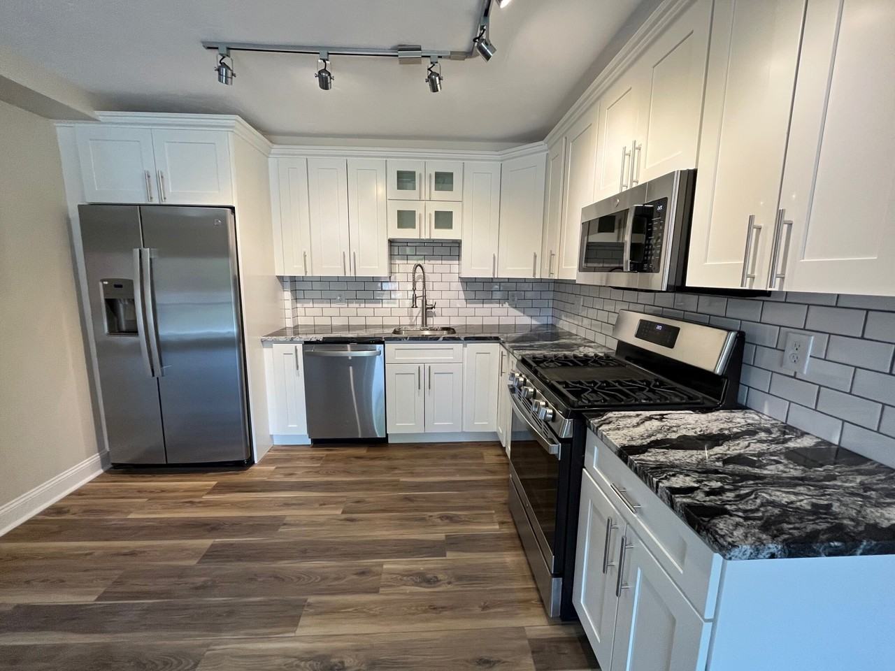 Rippey 5620 - Photo 4 of 50