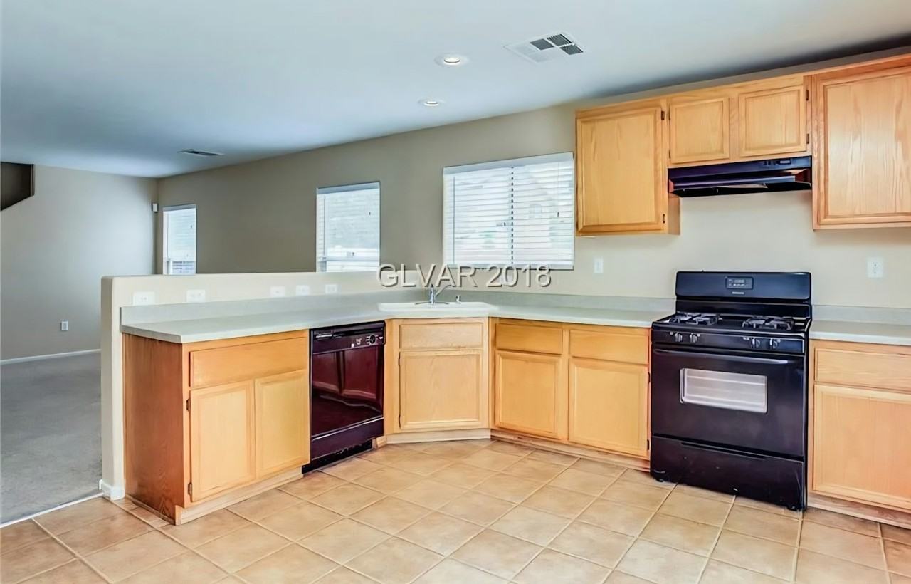 7244 Nova Ridge Ct - Photo 4 of 19