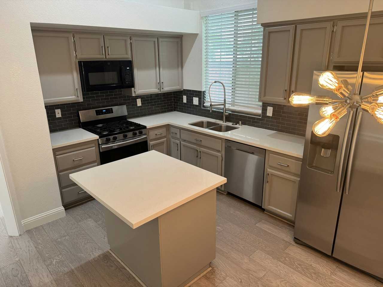 8294 Sunny Creek Way - Photo 2 of 10