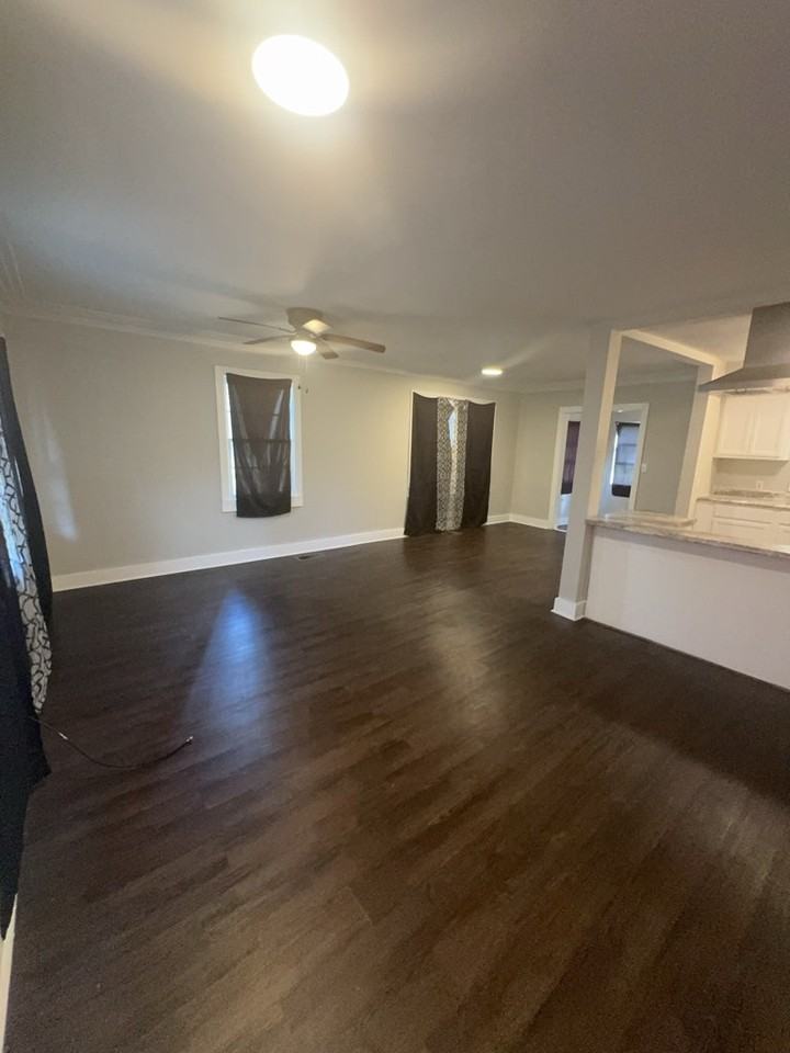 201 West Santa Clair Street - Photo 4 of 13