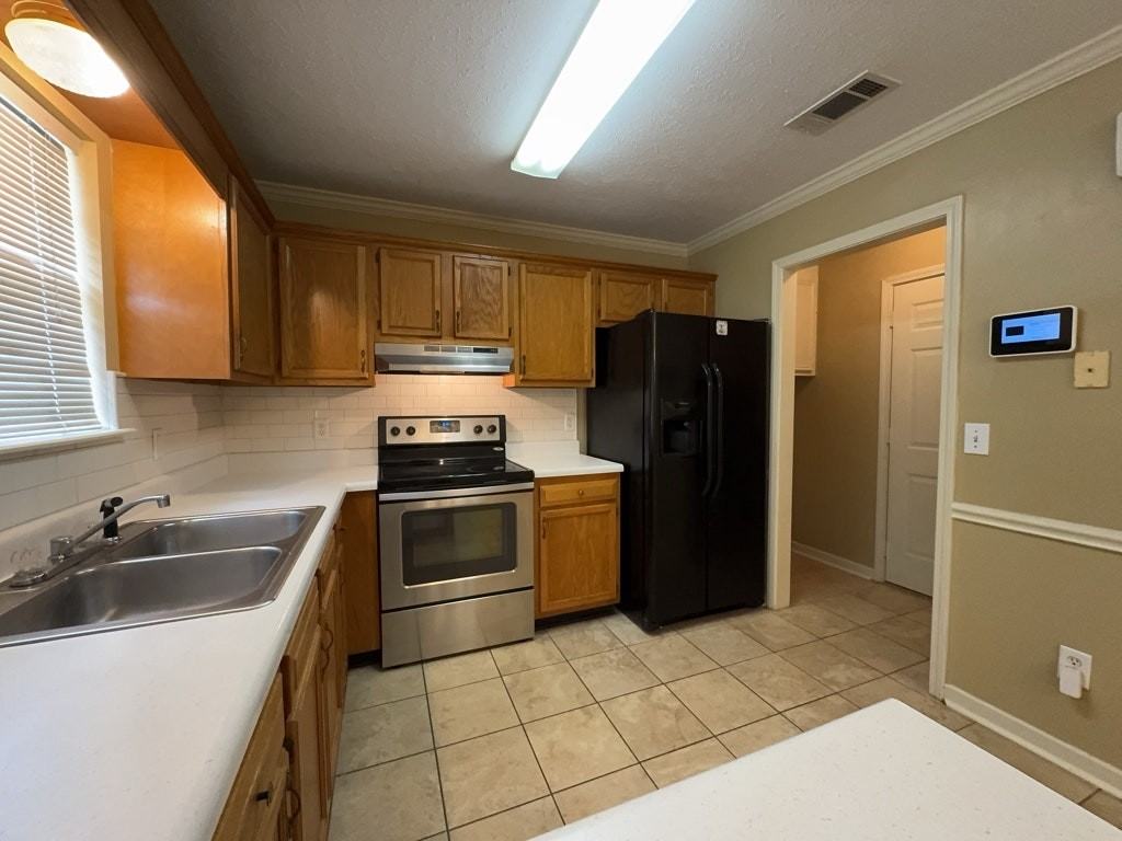 1905 Christine Drive - Photo 5 of 14