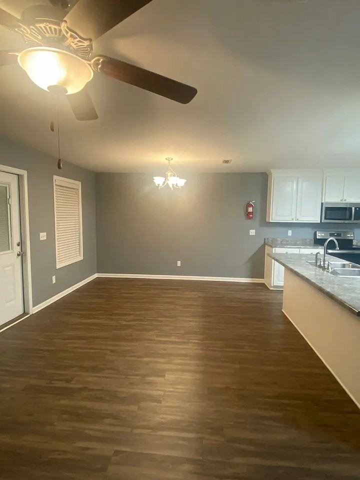 2328 Middleton Road - Photo 5 of 7