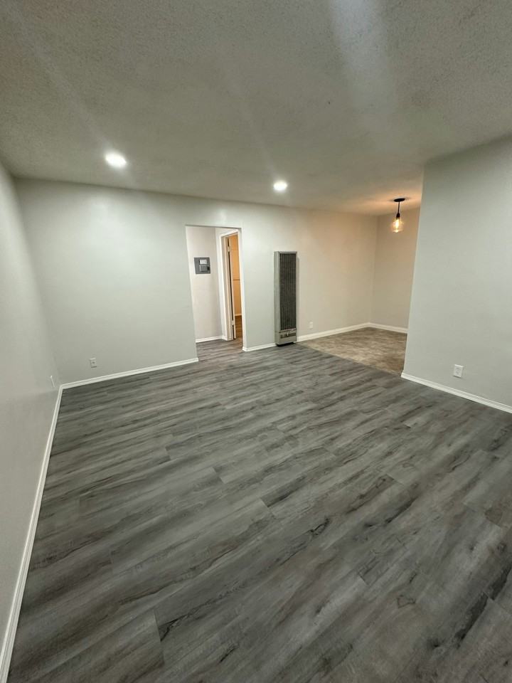 7757 Comstock Avenue, Unit B - Photo 2 of 10