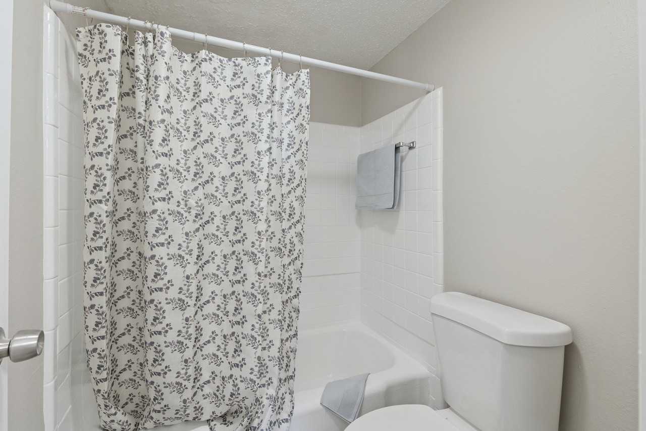 4741 Ridgeway Drive - Photo 5 of 22