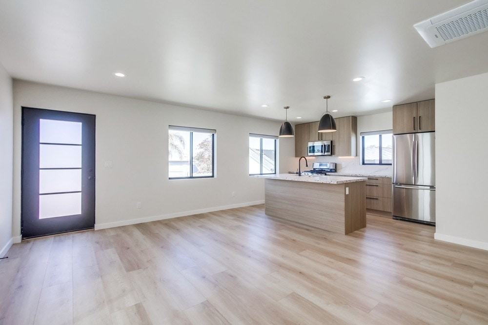 4152 Massachusetts Avenue - Photo 3 of 6