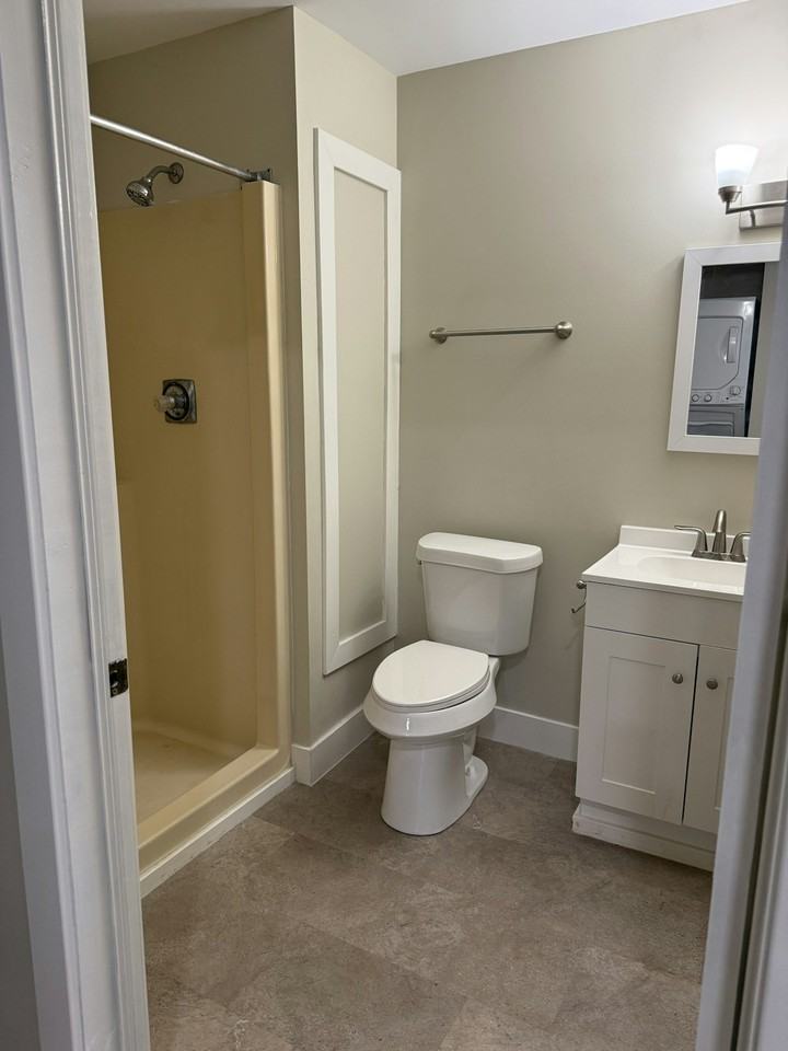 210 South Eaton Street, Unit 4 - Photo 3 of 5