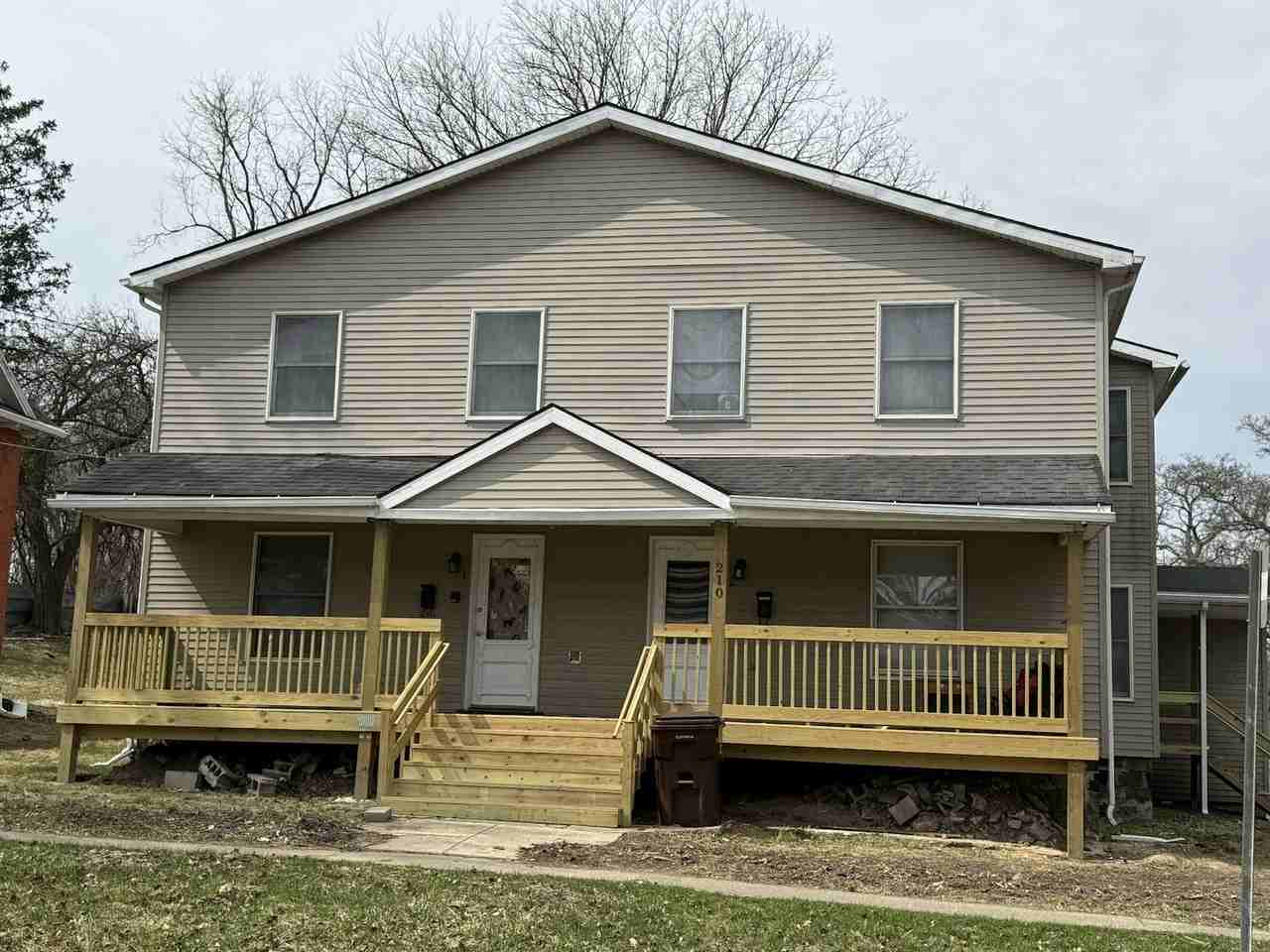 210 South Eaton Street, Unit 4 - Photo 5 of 5