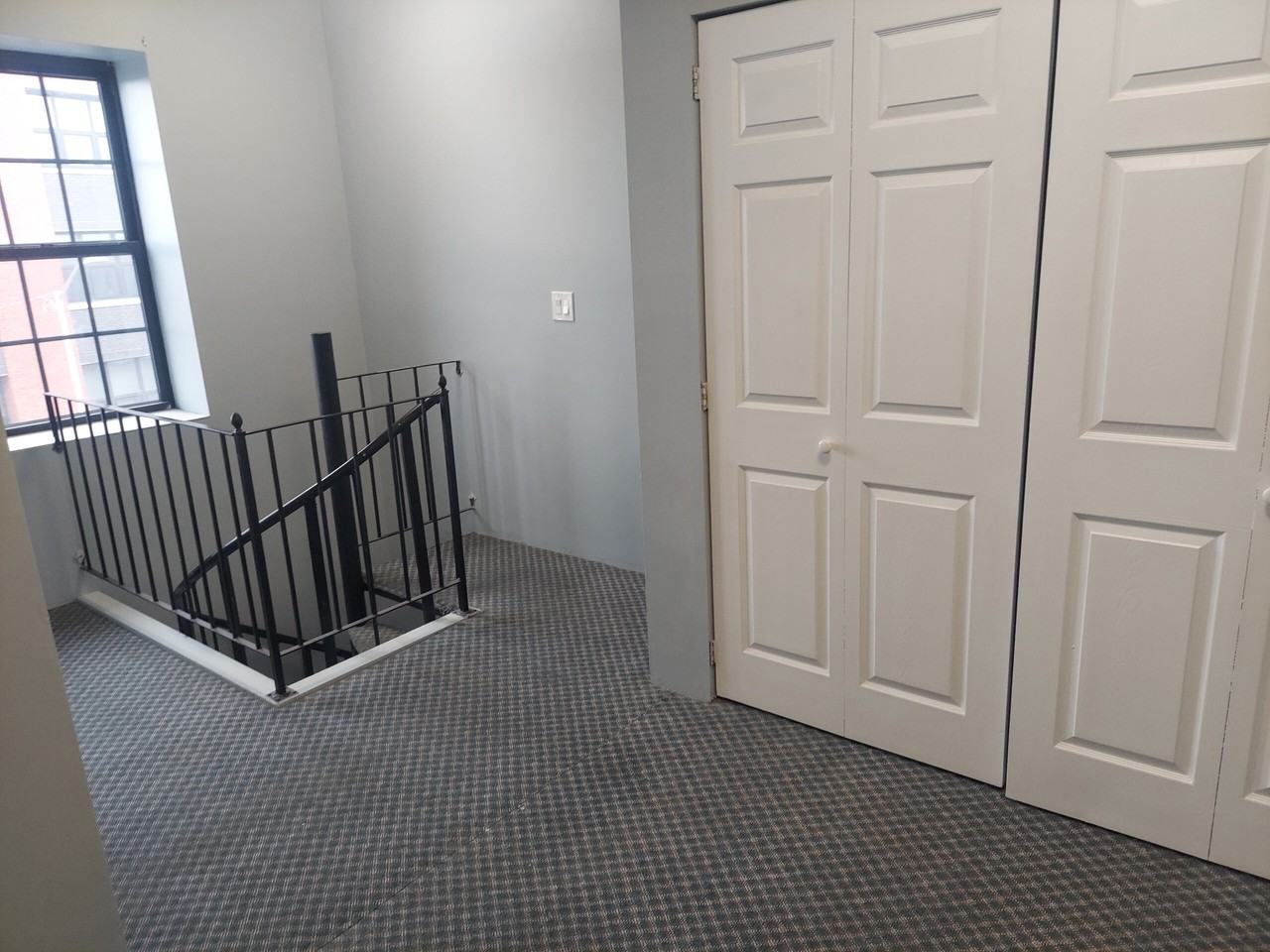 1-5 Lunenburg Street - Photo 4 of 10