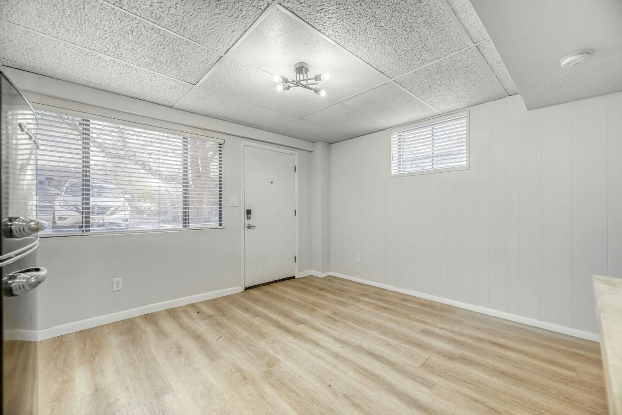 5441 South Cedar Street, Unit B - Photo 2 of 10