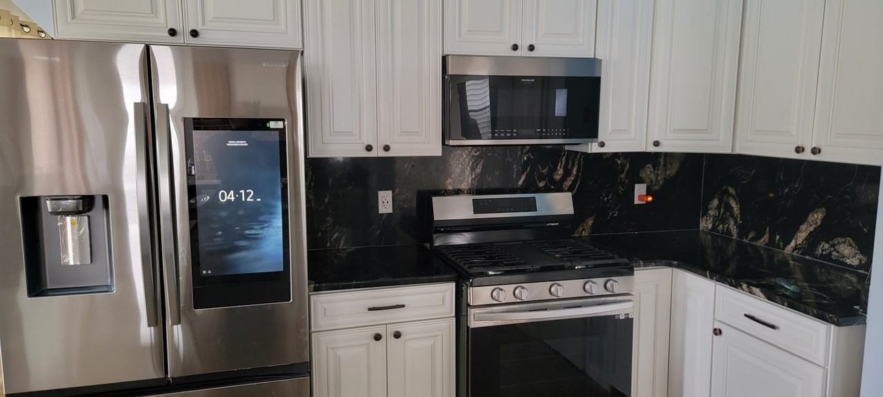 3217 Winterberry Ct - Photo 3 of 50