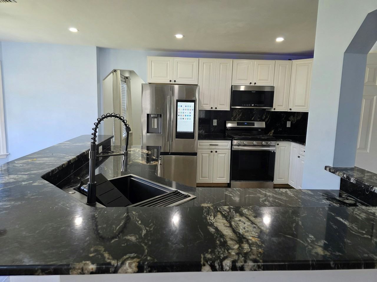 3217 Winterberry Ct - Photo 5 of 50