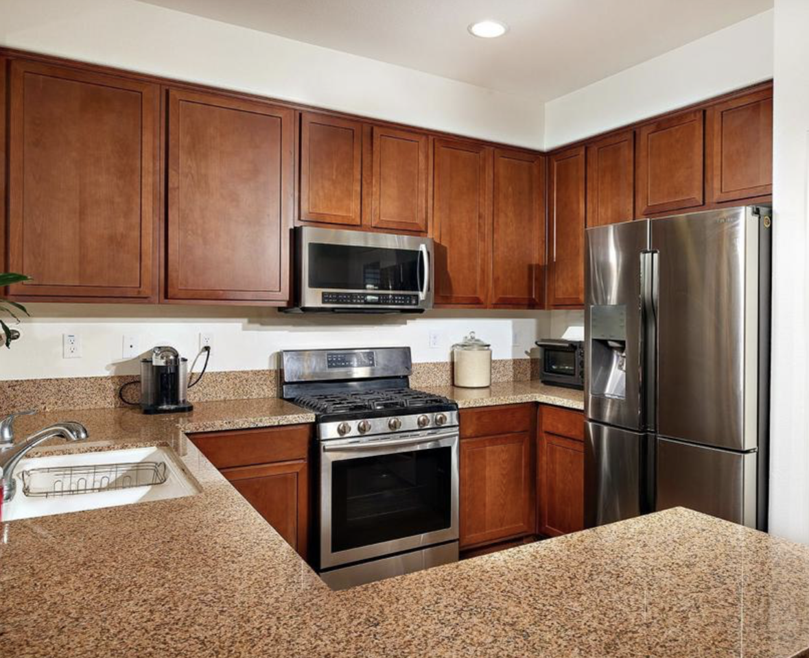 1635 Santa Alexia Avenue - Photo 2 of 5