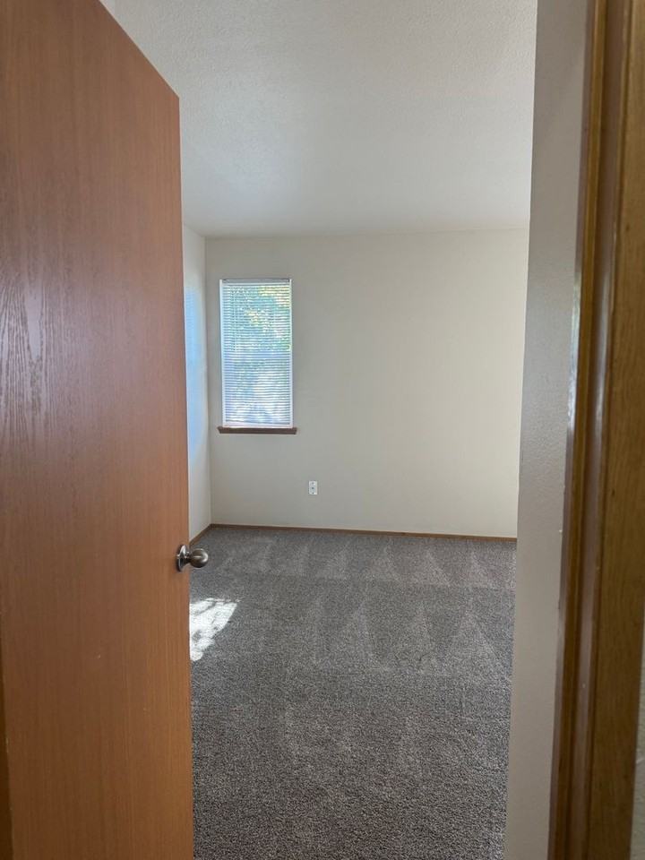 Lexington Apartments - Photo 3 of 50