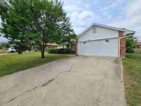 3201 Paintrock Dr - Photo 1 of 1