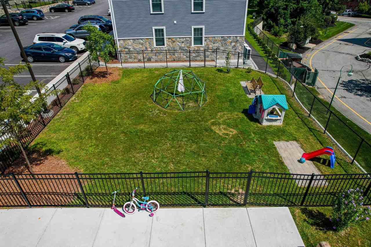 Princeton Court Apartments - Photo 2 of 18