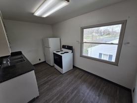 Harding Rd Apt - Photo 1 of 1