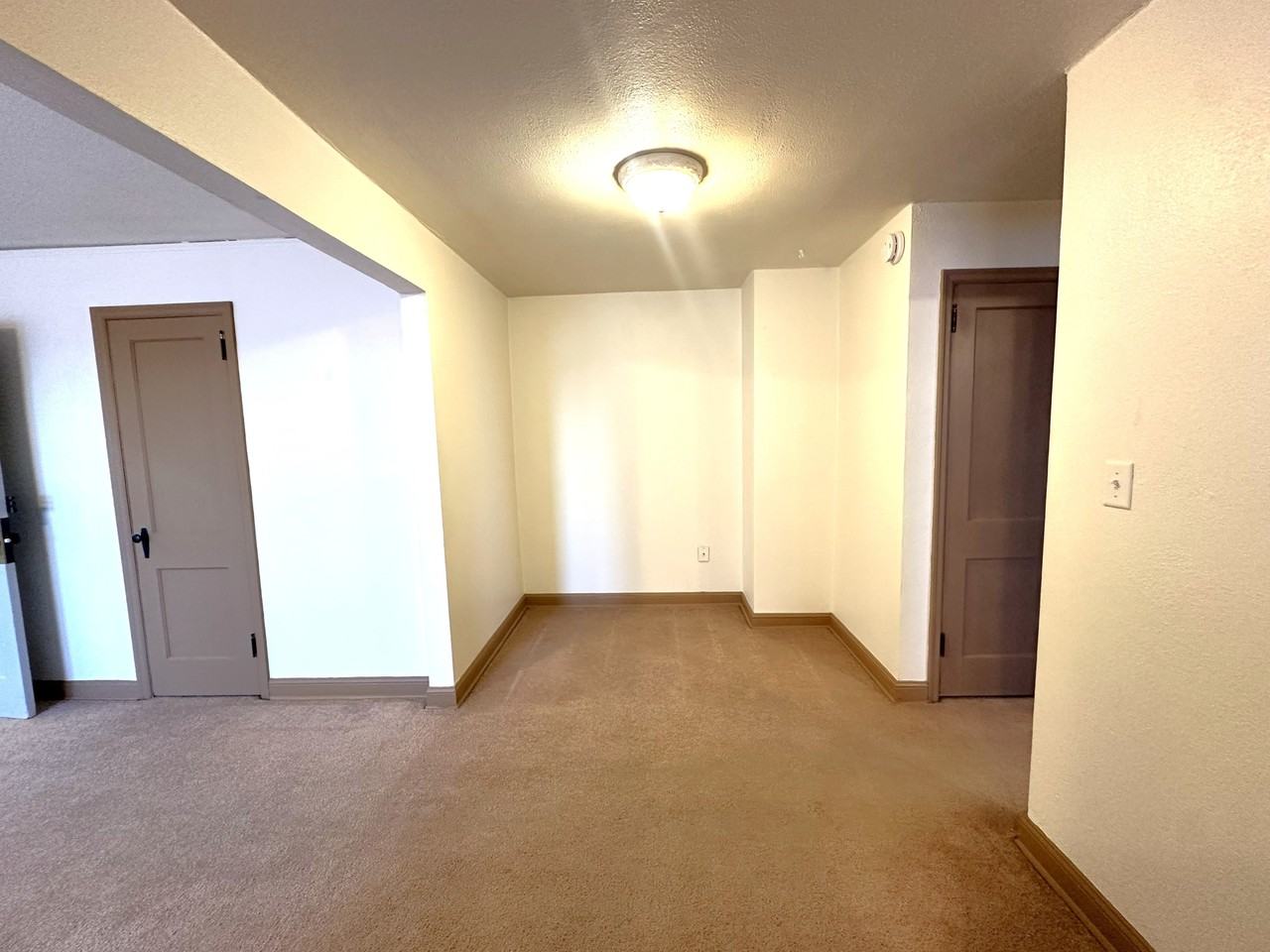 120 Main Street North, #4 - Photo 5 of 9