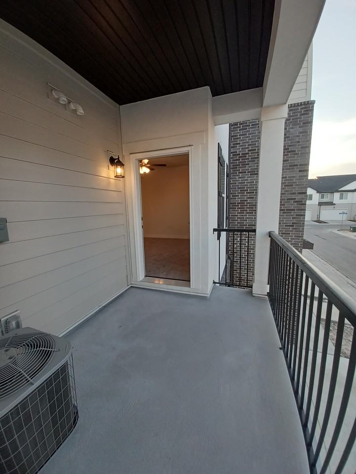 3761 W 1480 N #1 - Photo 7 of 24