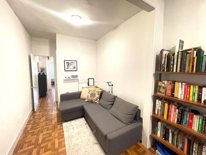 593 Park Pl 3L - Photo 7 of 9