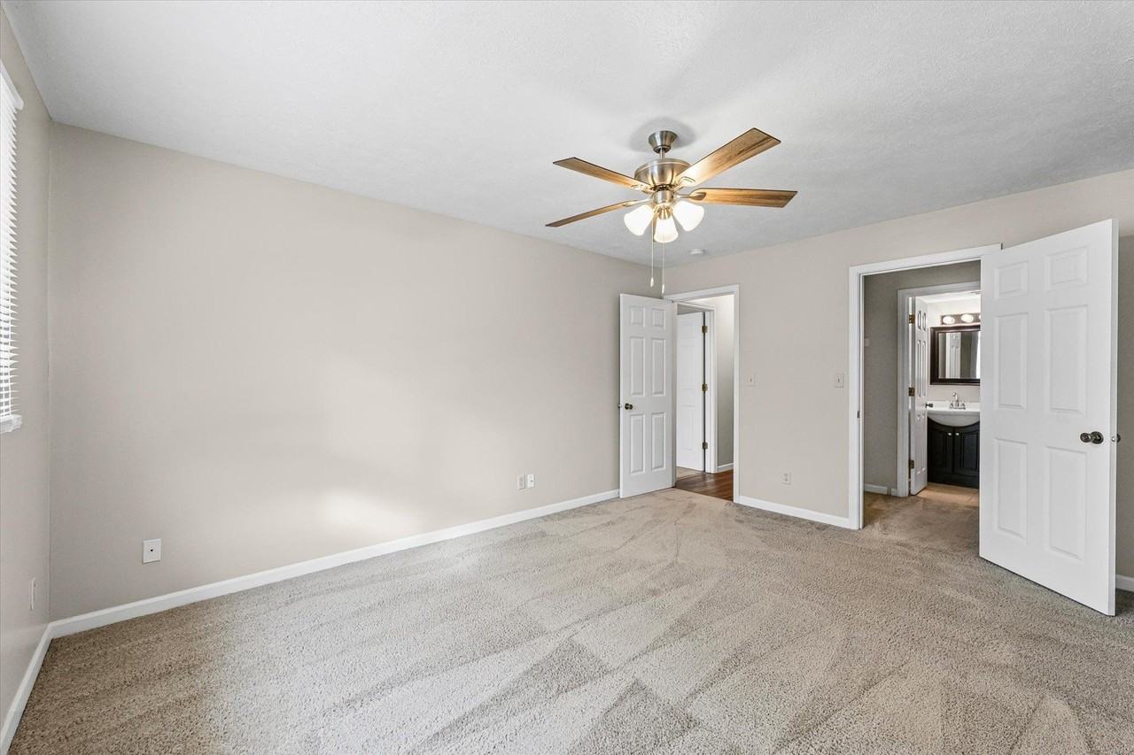 123 S Regency Dr - Photo 7 of 18