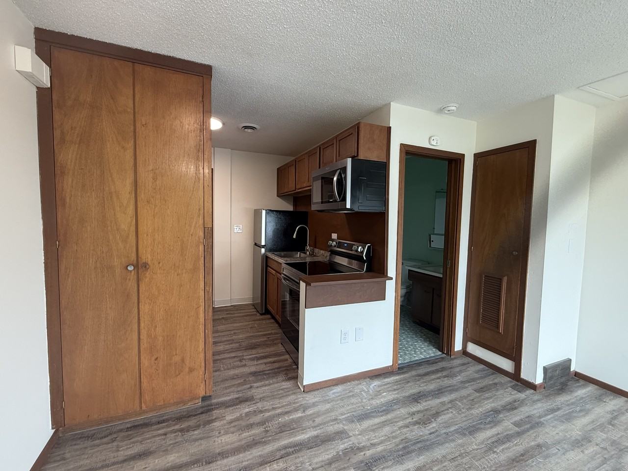 211 North 34th Street (New) - Photo 6 of 8