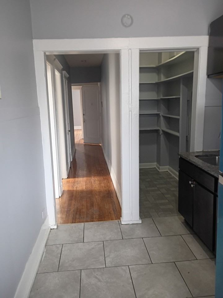 4535 S Calumet Ave #4535-3 - Photo 2 of 4