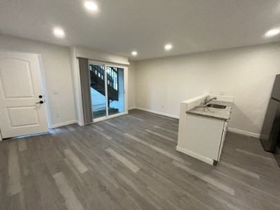 1875 Julian AvenueApt 3 #3 - Photo 5 of 8