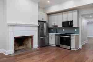 featured image of 1 E Montgomery St