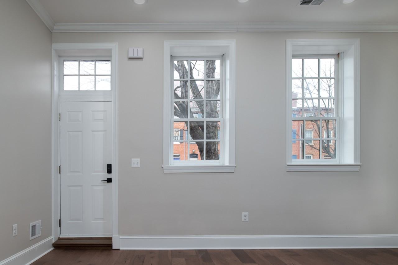 1 East Montgomery Street - Photo 3 of 12