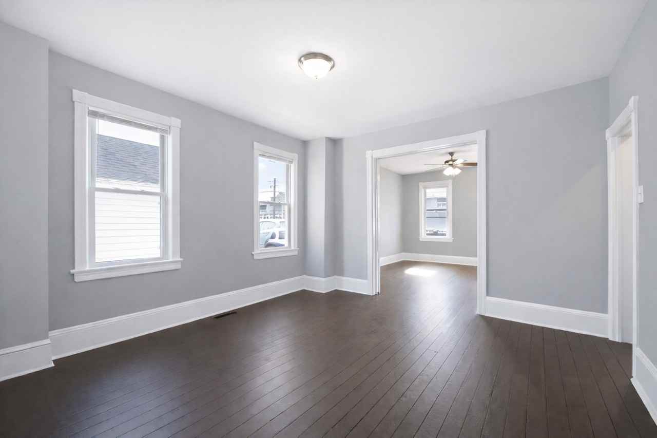 131 Bridgeboro St #1 - Photo 3 of 18