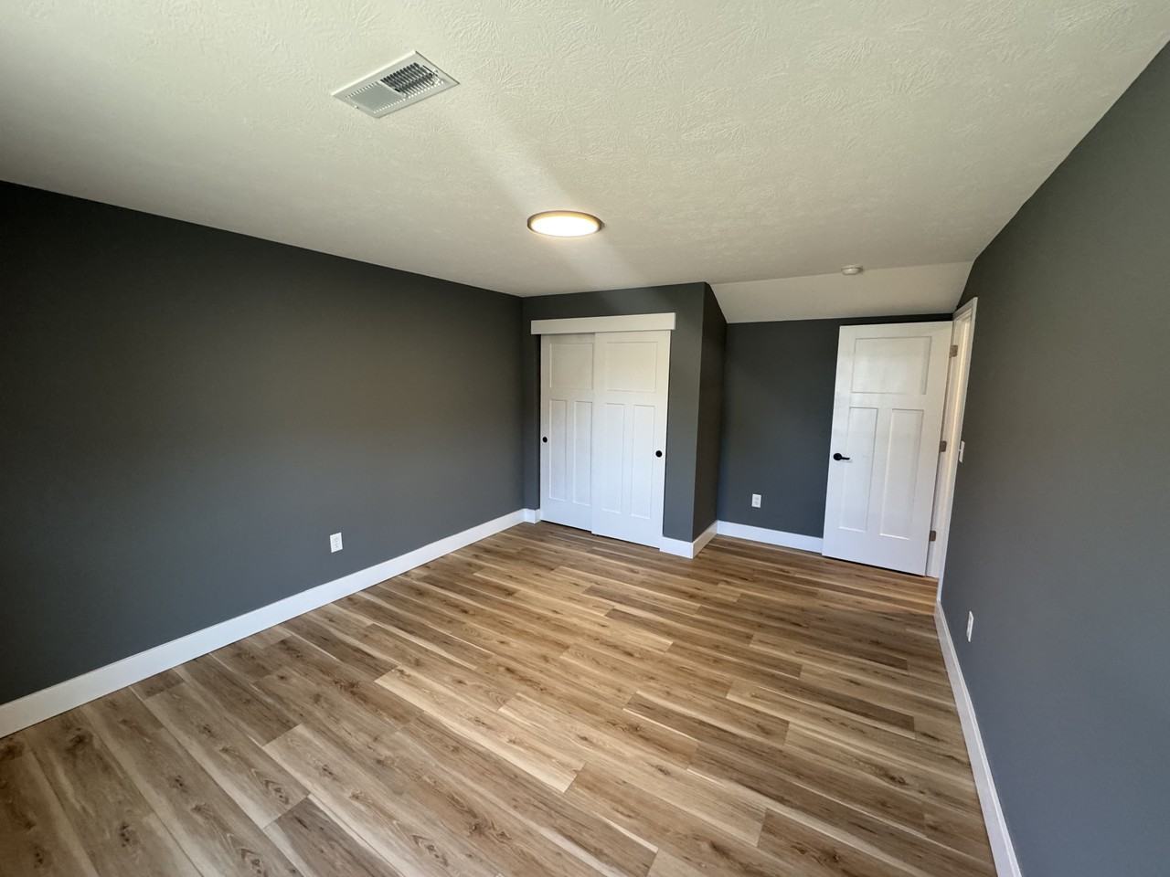 126 East Jefferson Street - Photo 6 of 50