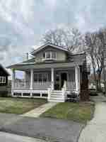 featured image of 27 Nelson St