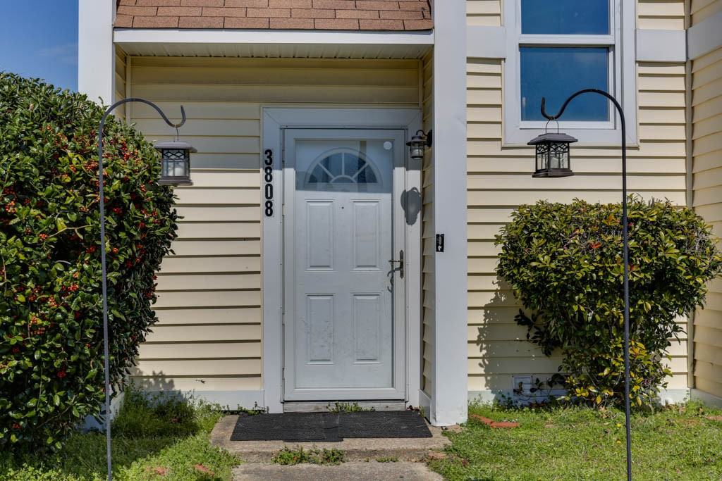 3808 Sugar Creek Cir #1 - Photo 4 of 27