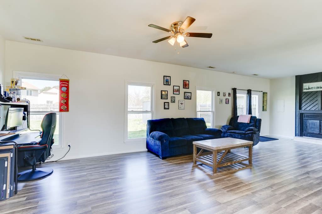 3808 Sugar Creek Cir #1 - Photo 6 of 27