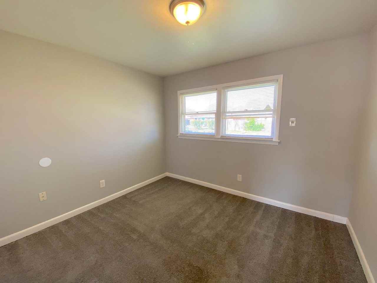 4547 Angel Ave - Photo 6 of 14