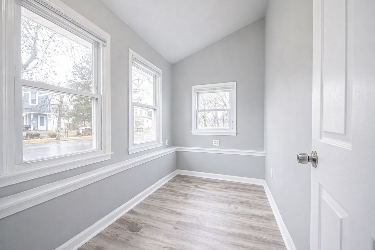 306 Progress St #1 - Photo 3 of 9