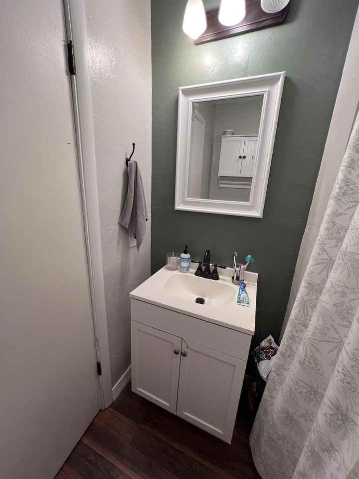 515 E Main St #1 - Photo 7 of 17