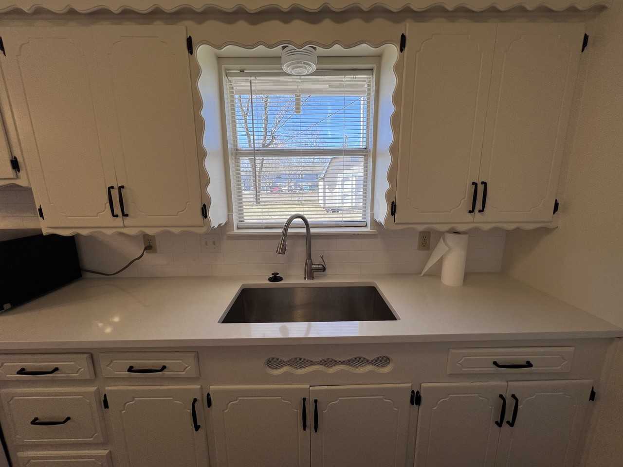 820 Richmond Dr #1 - Photo 7 of 18